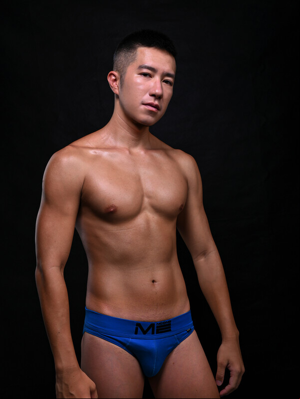 Araw Porn Star Picture