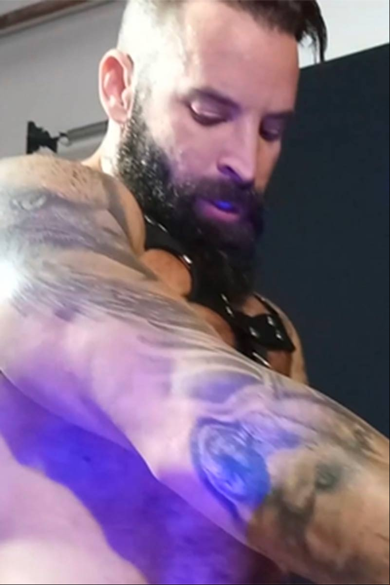 Kempes (TIM) Porn Star Picture