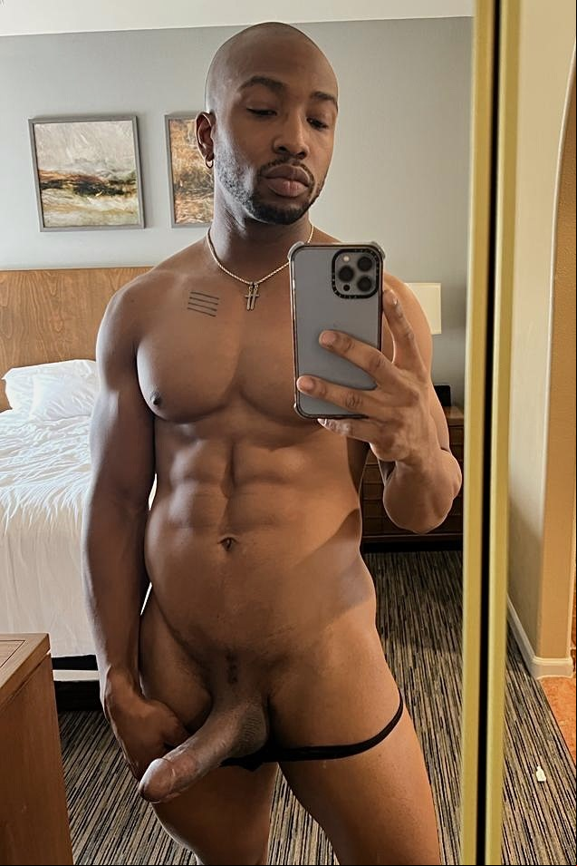 Donovan Cox